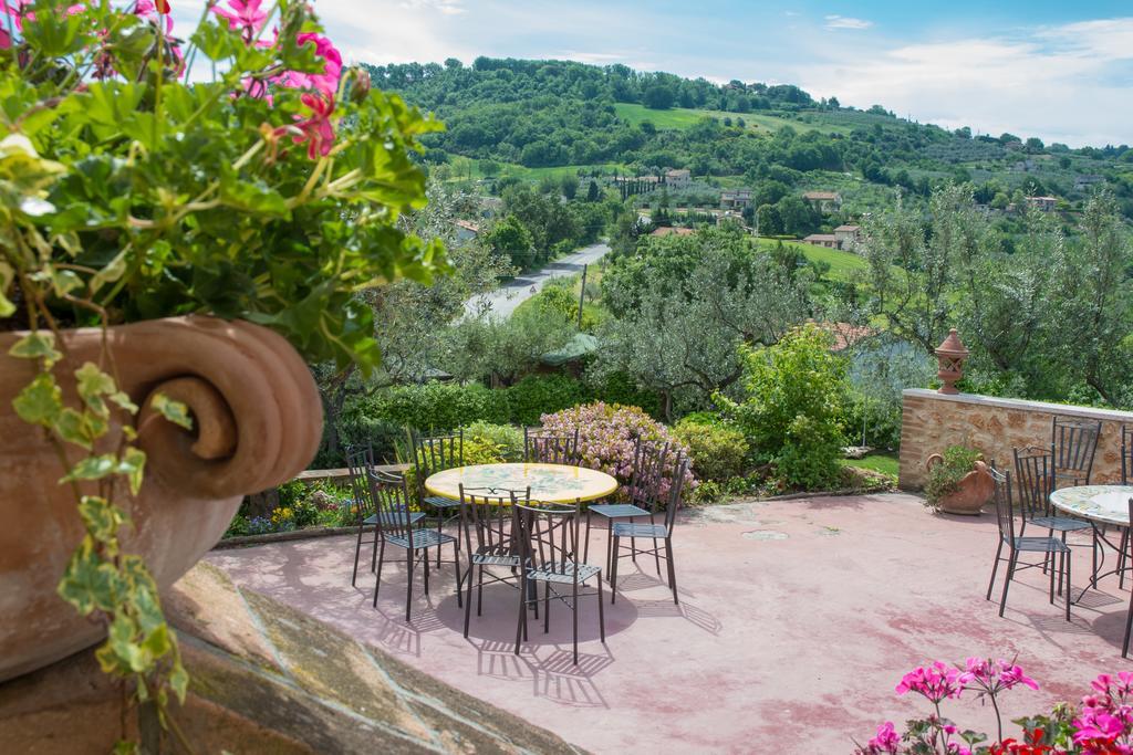 Agriturismo La Casella Villa San Terenziano Eksteriør bilde